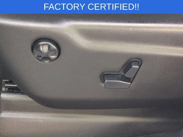 Used 2018 White Jeep Altitude image 17