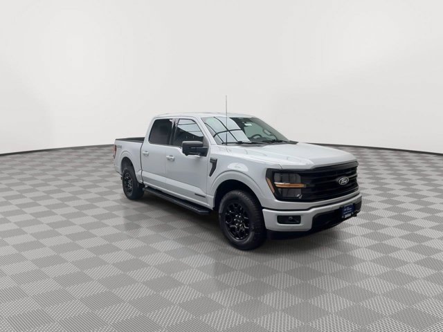 Used 2024 Avalanche Gray Ford XLT image 37