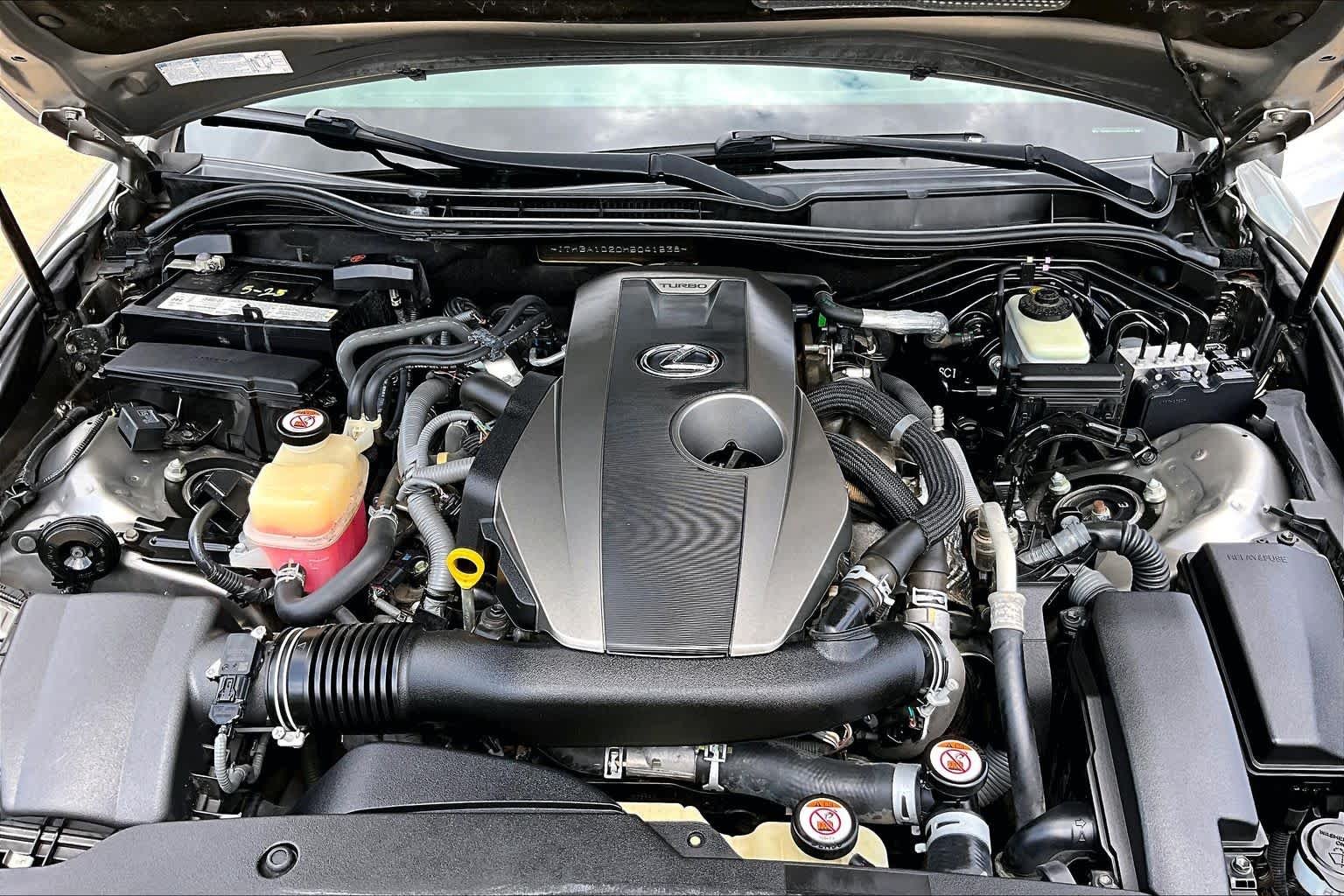 Used 2017 Atomic Silver Lexus  image 31
