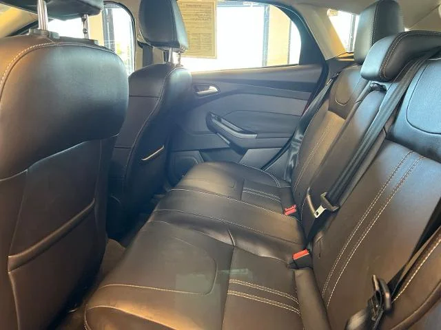 Used 2014 Ruby Red Tinted Clearcoat Ford  image 6