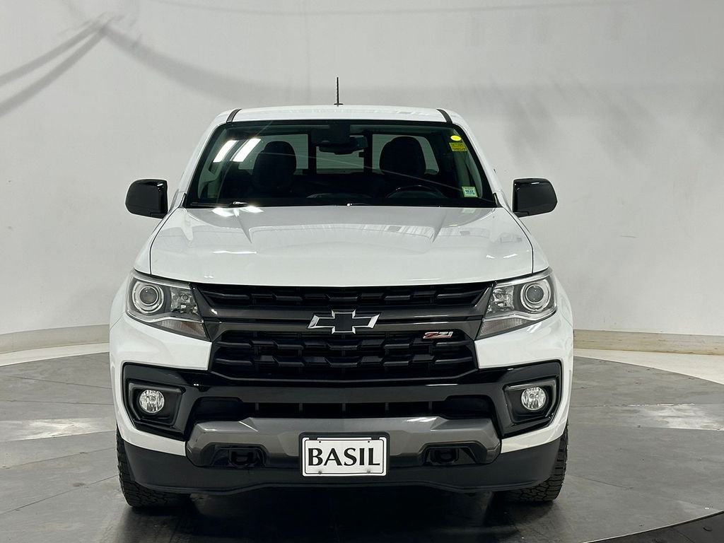 Used 2021 White Chevrolet Z71 image 9