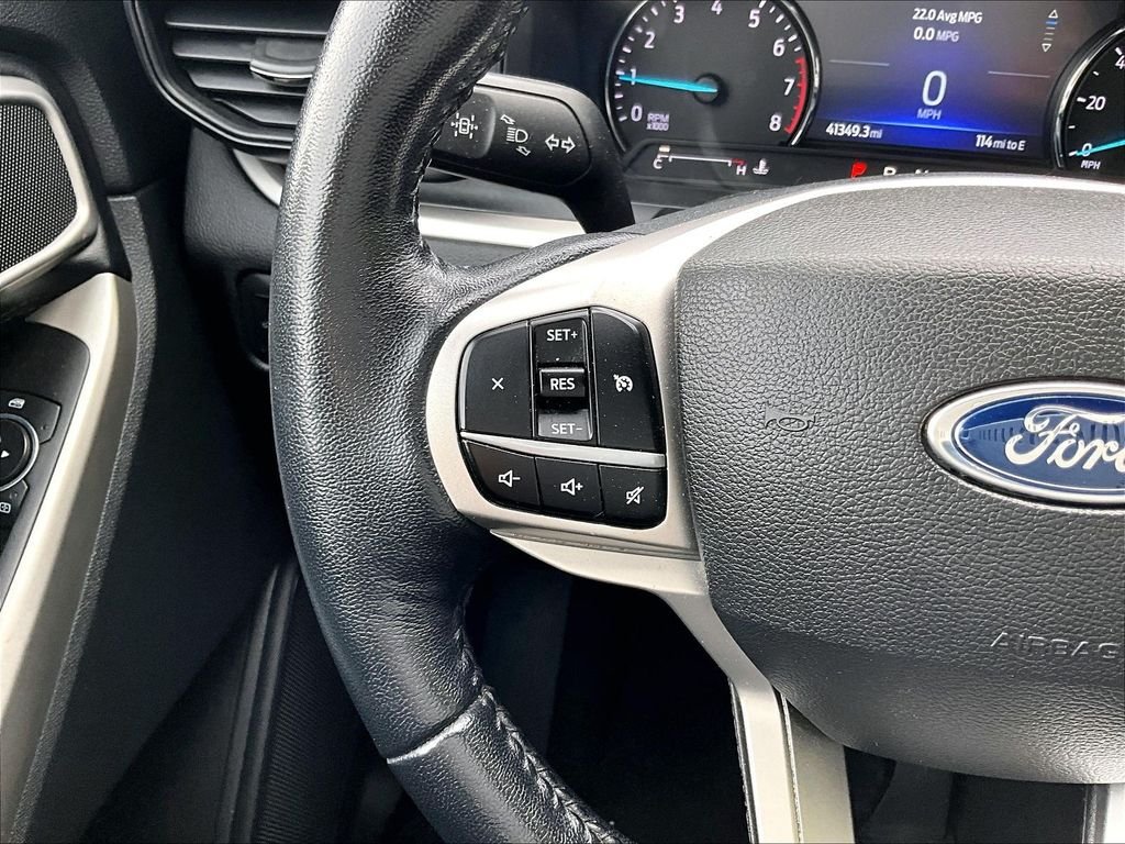 Used 2022 Silver Metallic Ford XLT image 24