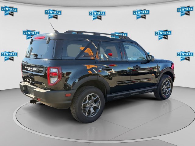 Used 2021 Black Ford Badlands image 5