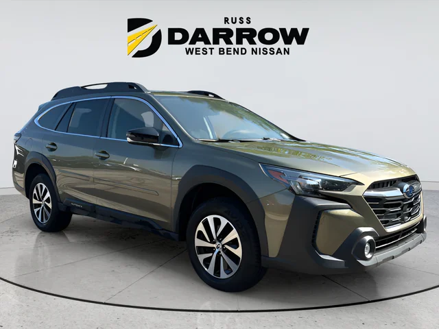 Used 2025 Green Subaru Premium image 7