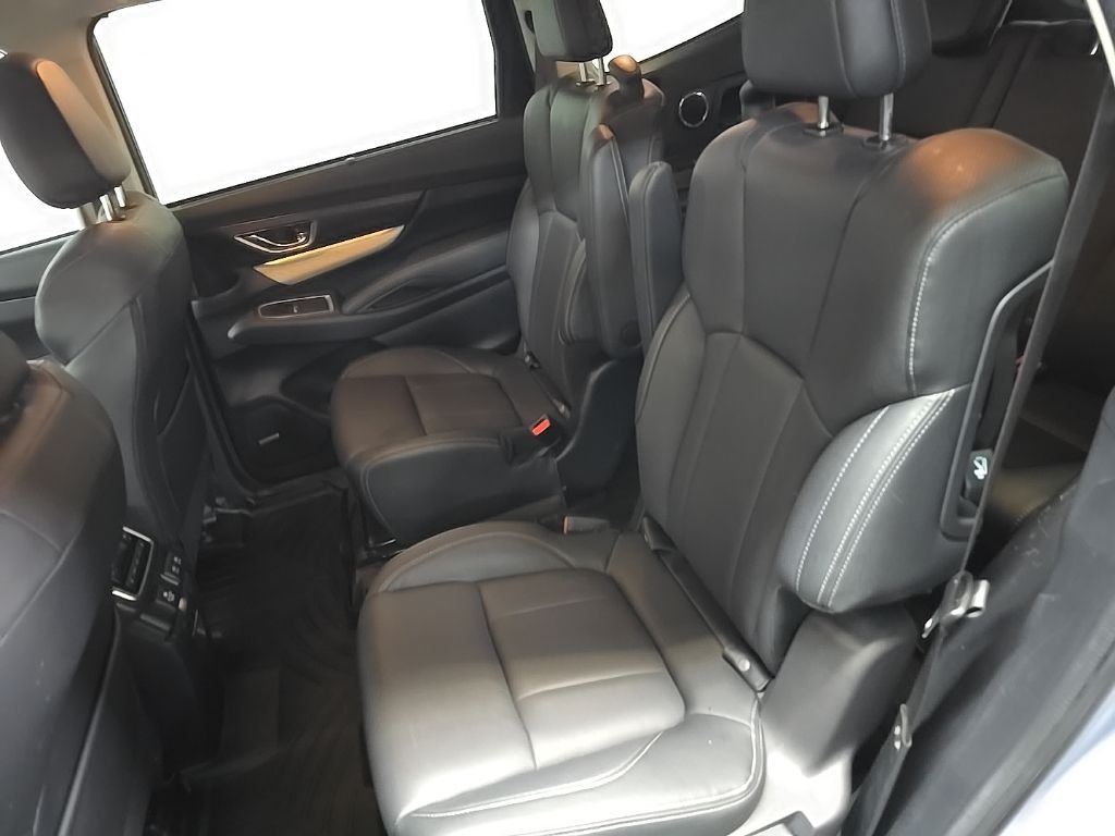 Used 2022 Ice Silver Metallic Subaru Touring image 28