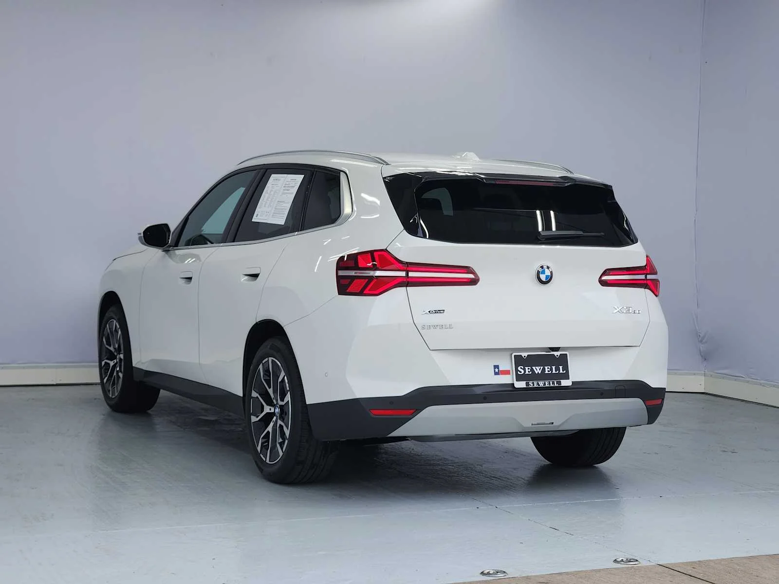 Certified Used 2026 Alpine White BMW 30 xDrive image 3