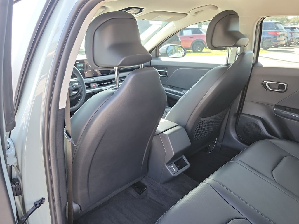 New 2026 Morning Haze Kia EX Hatchback image 16