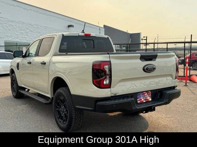 Used 2025 Beige Ford XLT image 3