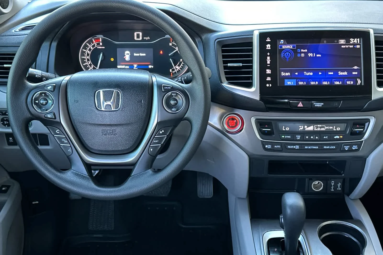 Used 2018  Honda EX image 14