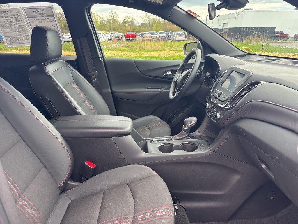 Used 2024 Sterling Gray Metallic Chevrolet RS image 34