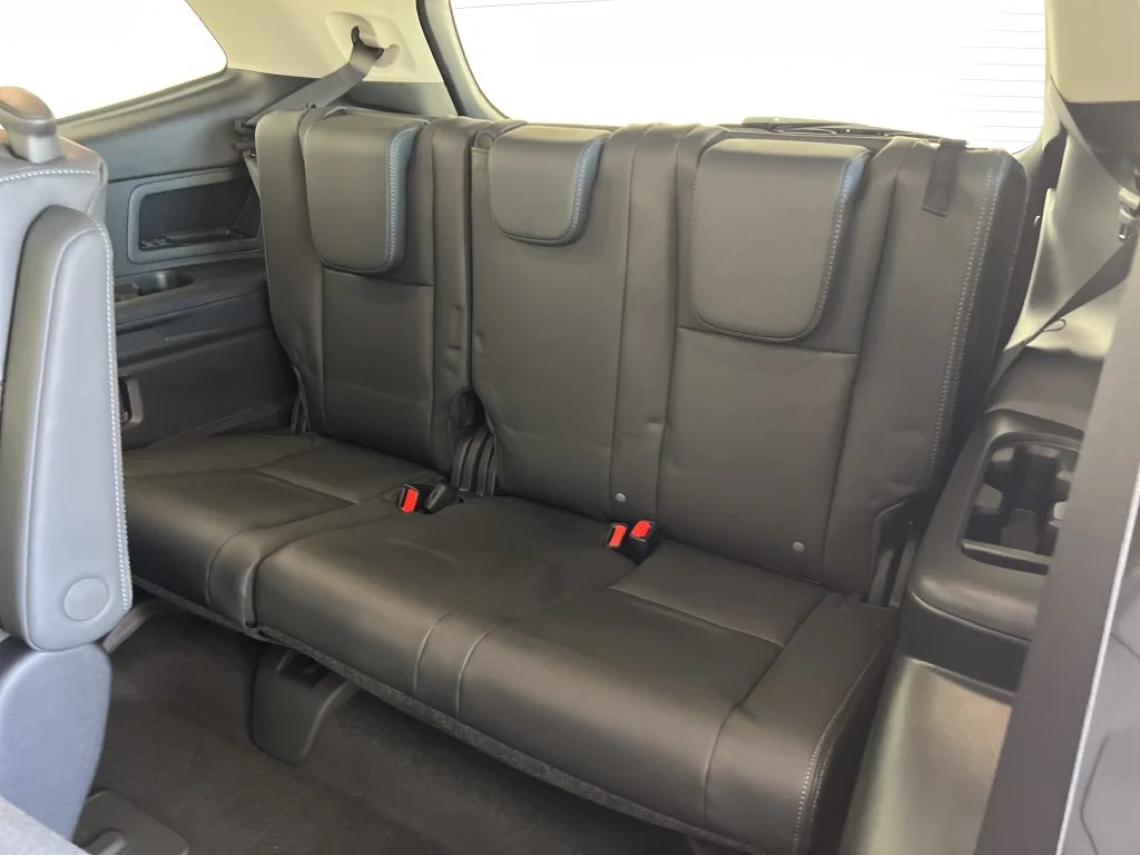 New 2027 DAYBREAK BLUE PEARL Subaru Premium 7-Passenger image 36