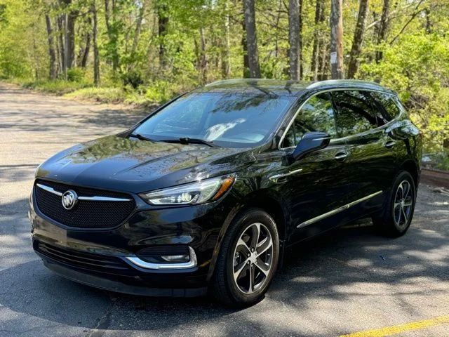2021 Buick Enclave Essence