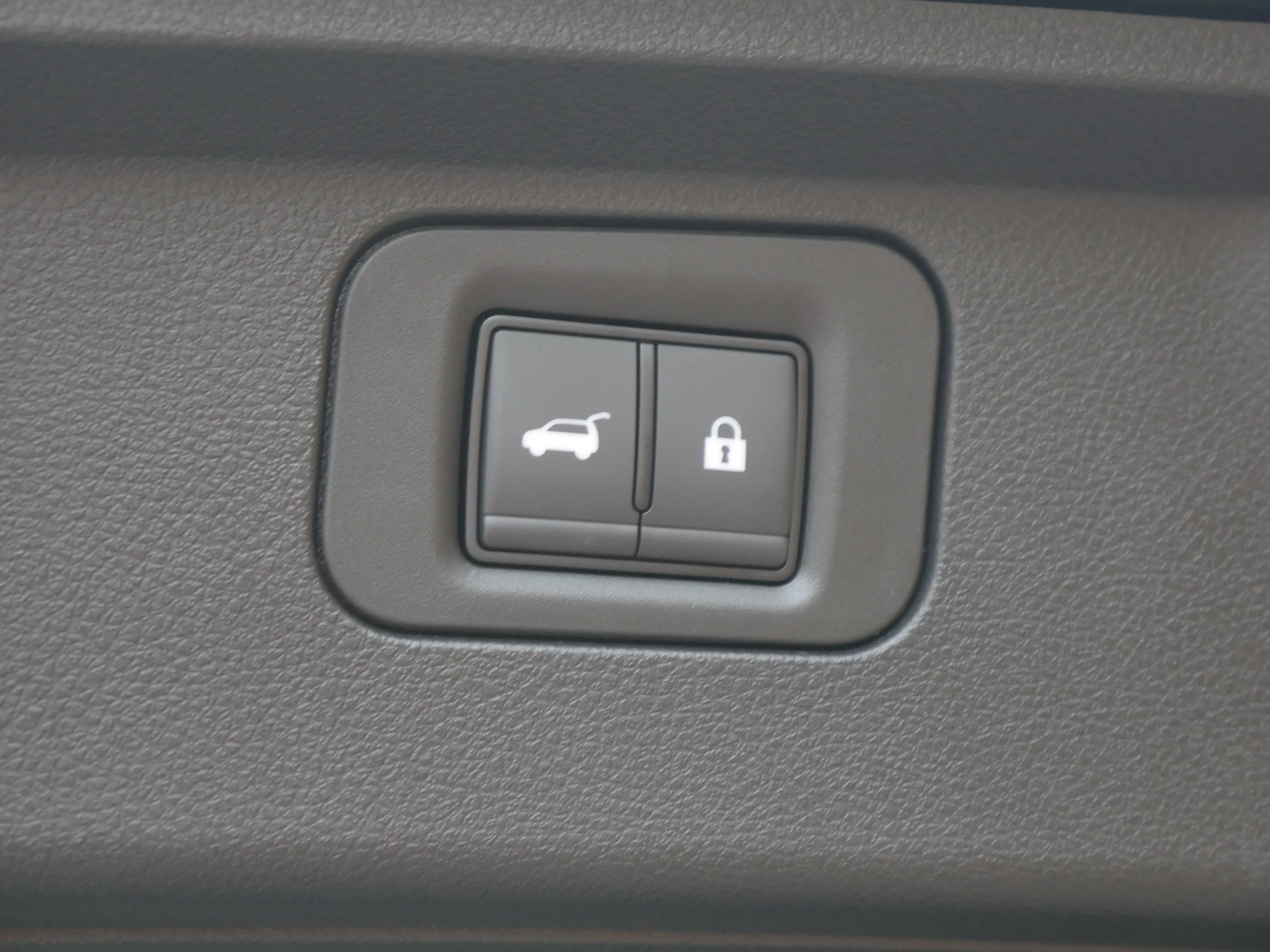 2026 Nissan Armada PRO-4X - Photo 27