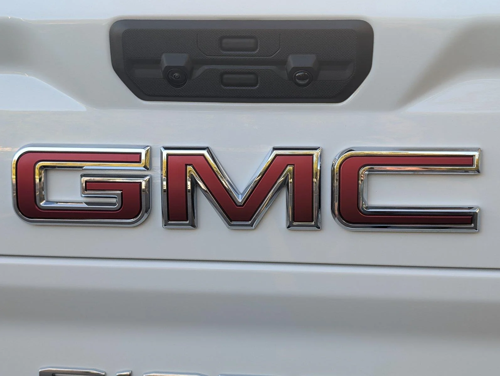New 2026 Summit White GMC AT4 image 6