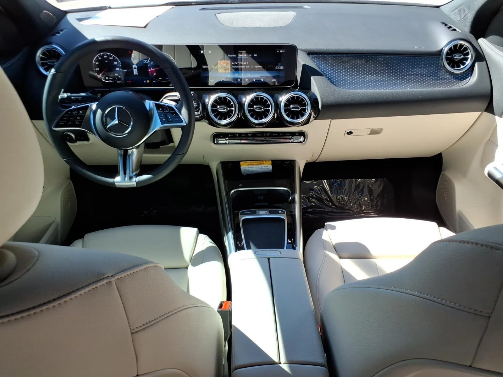 Certified Used 2026 Polar White Mercedes-Benz GLA 250 image 27