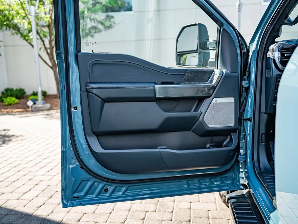 Used 2023 Area 51 Blue Ford XLT image 19