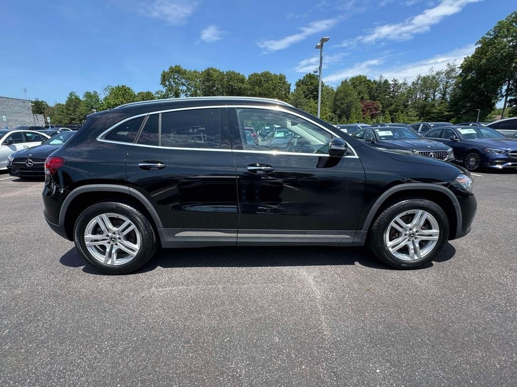 Used 2023  Mercedes-Benz GLA 250 image 12