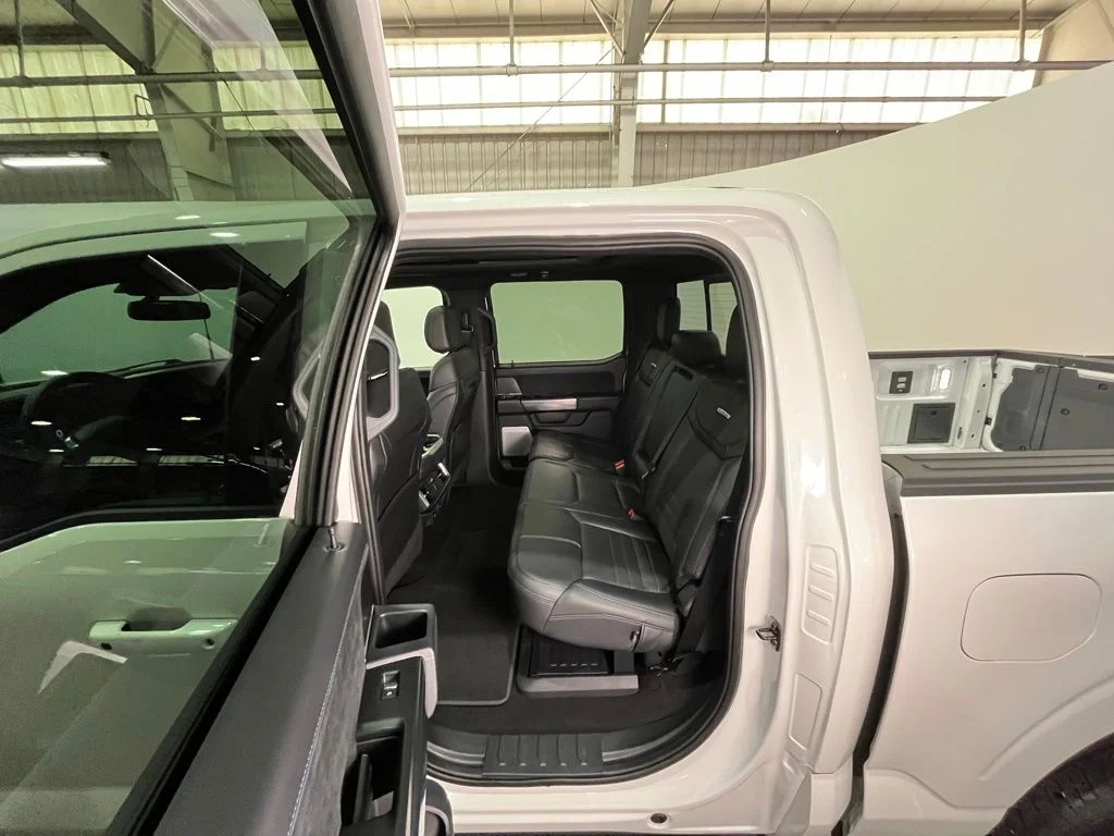 Used 2025 White Ford Platinum image 16
