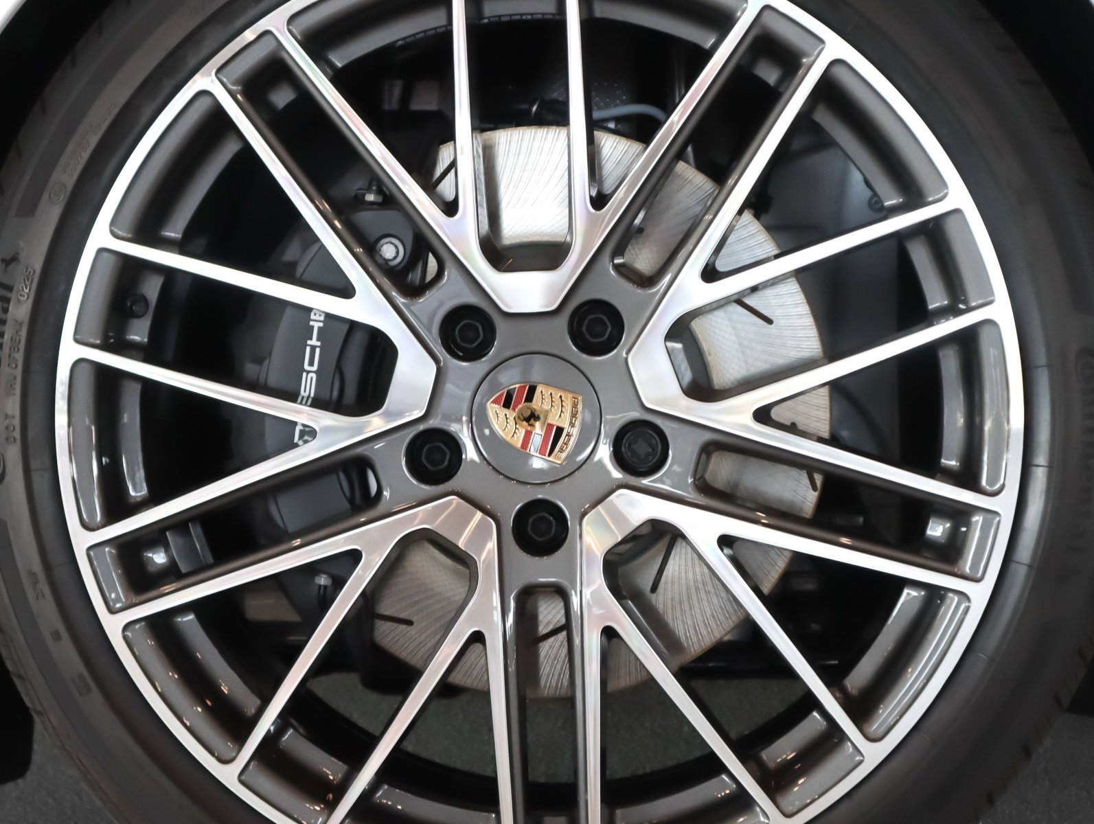 2025 Porsche Panamera Base - Photo 14