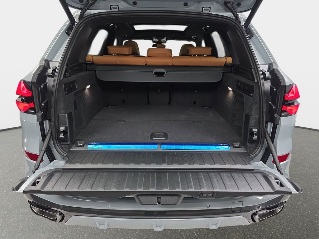 New 2026 Brooklyn Grey Metallic BMW xDrive50e image 12