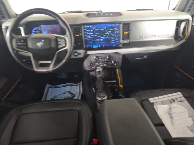 Used 2022 Oxford White Ford Badlands image 19