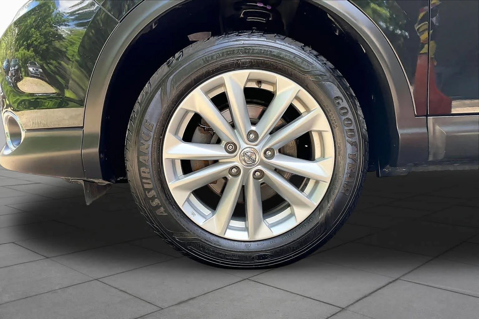 Used 2017 Magnetic Black Nissan SV image 11