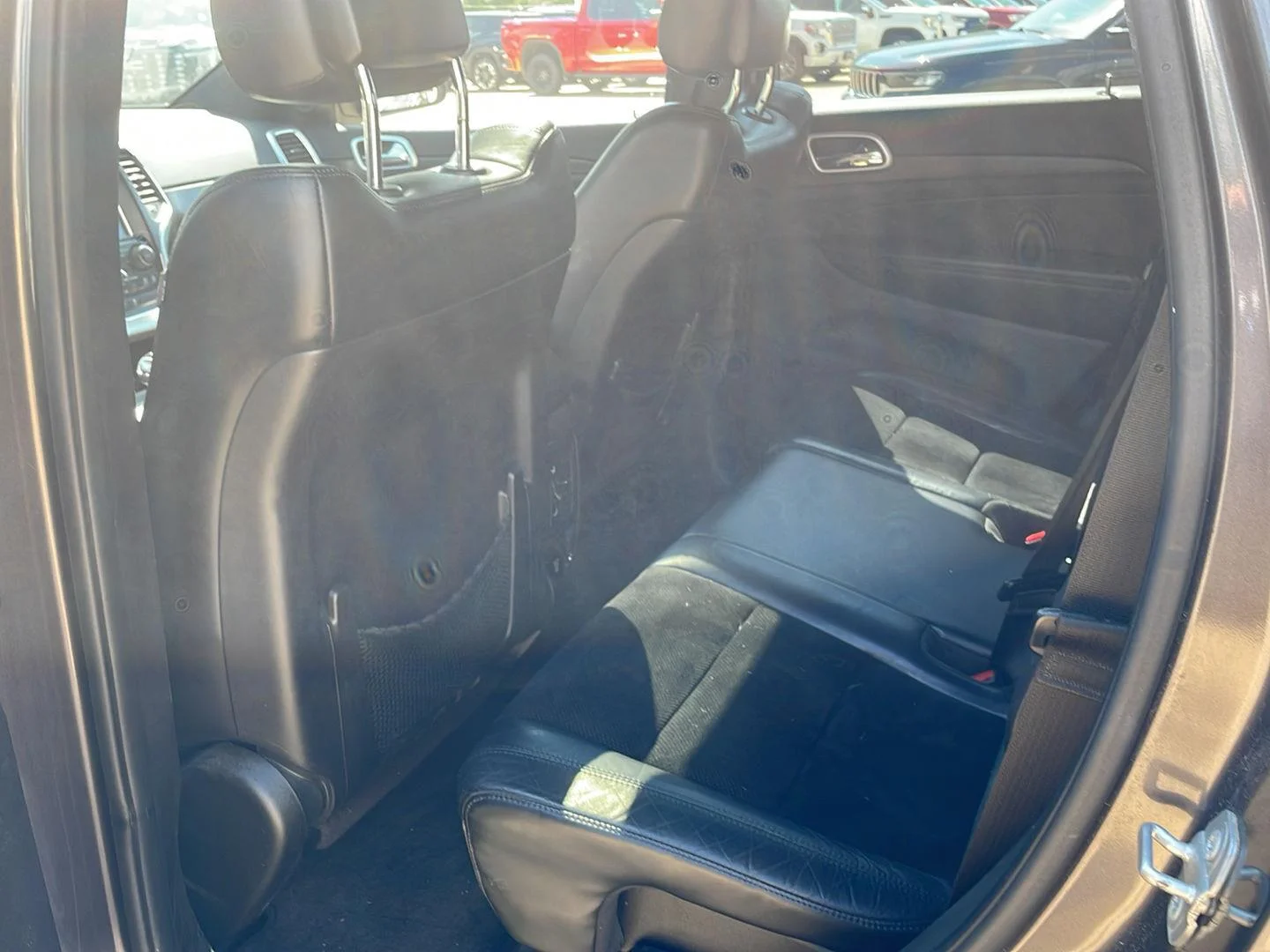 Used 2015 Gray Jeep Altitude image 14