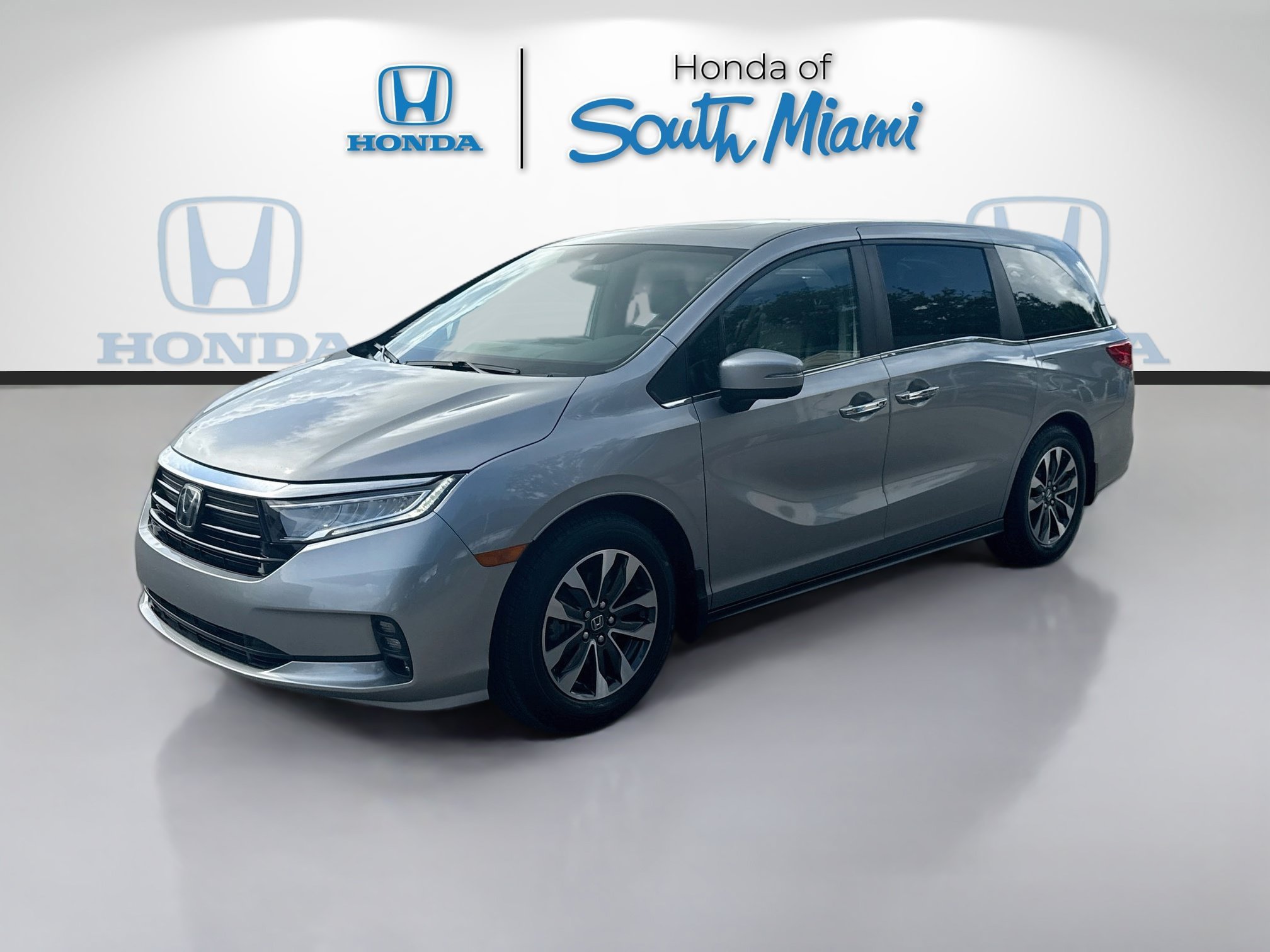 2023 Honda Odyssey EX-L - Photo 3