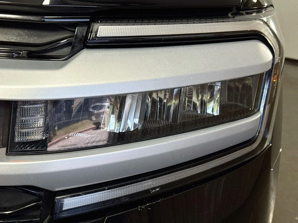 Used 2022 Black Ford XLT image 39