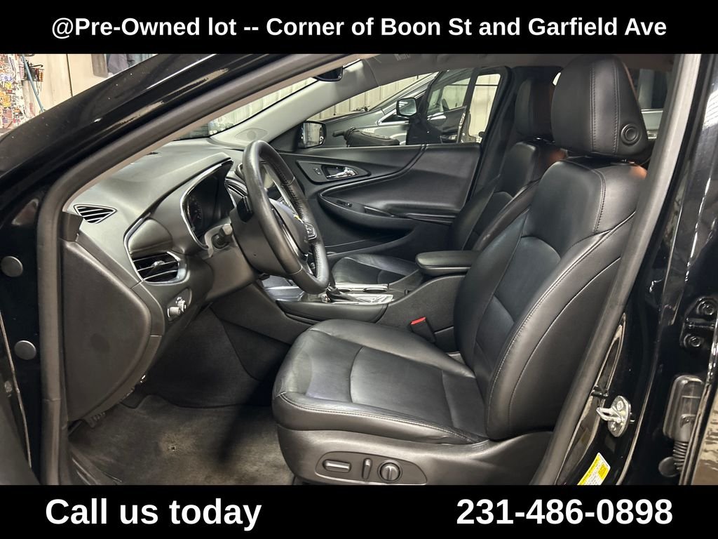 Used 2017 Black Chevrolet LT image 14