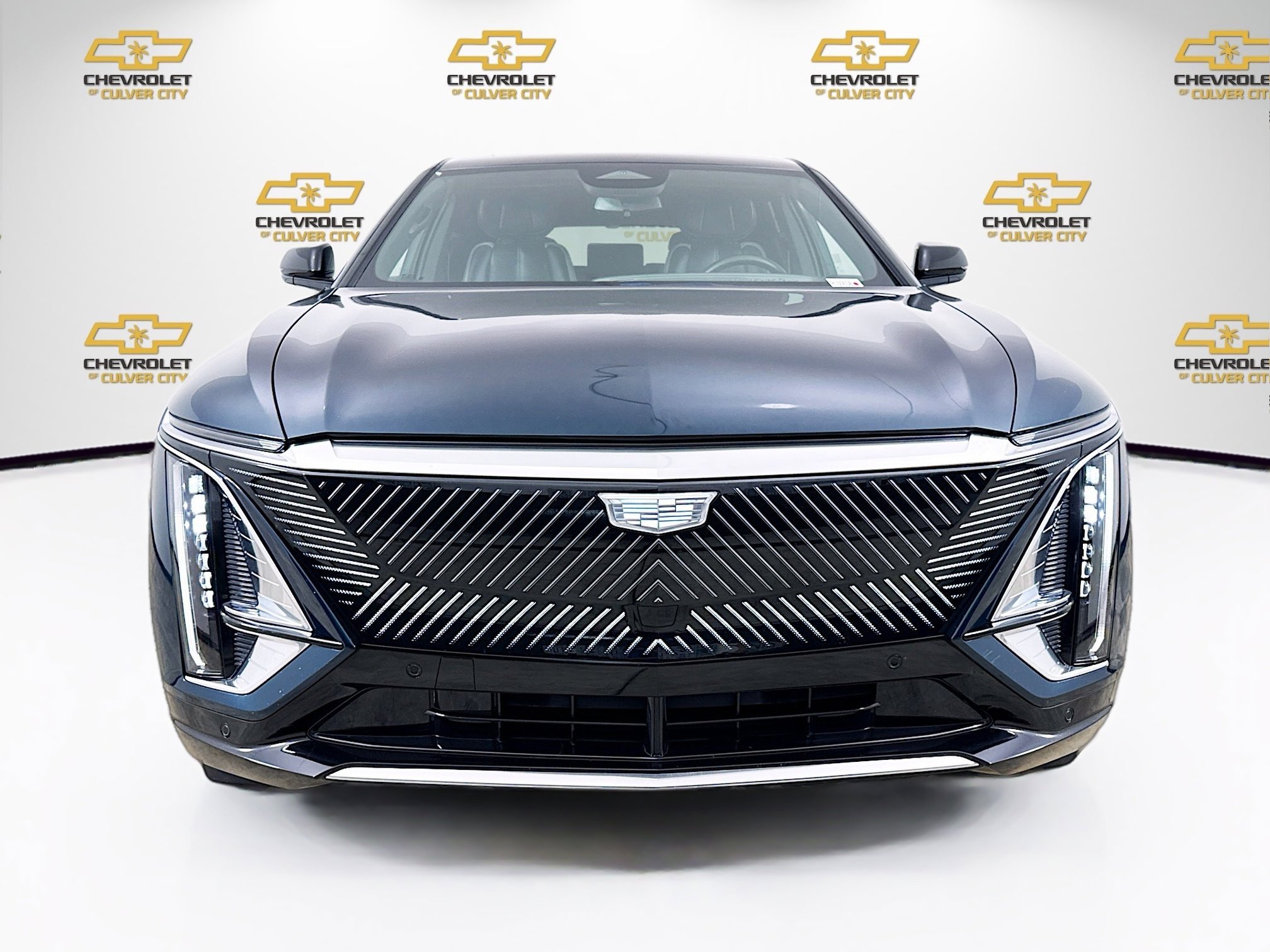 Used 2024 Cadillac LYRIQ Tech with VIN 1GYKPMRL9RZ121461 for sale in Culver City, CA
