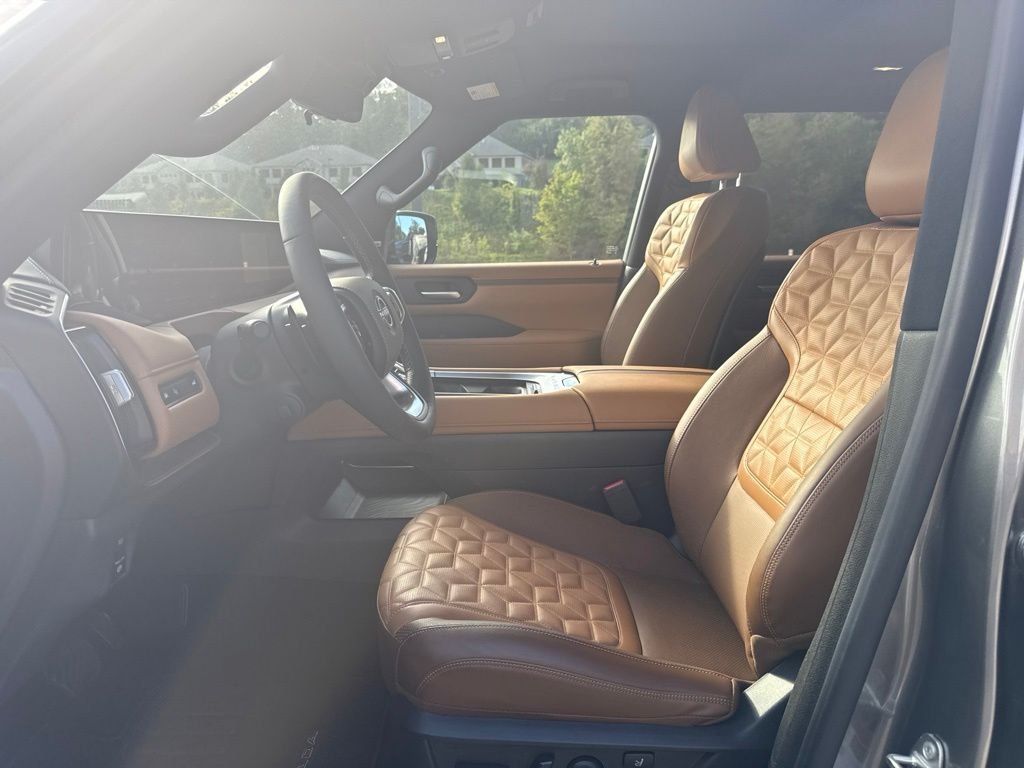 Used 2025 Gun Metallic Nissan Platinum Reserve image 12