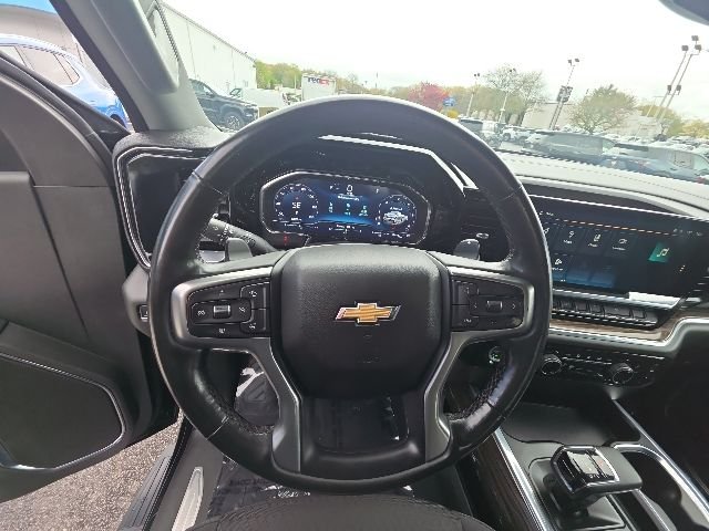 Used 2024 Black Chevrolet LT image 17