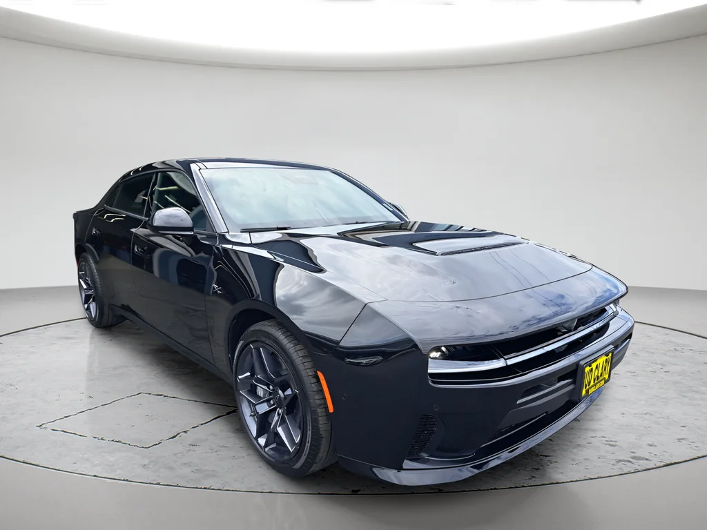 New 2026 Diamond Black Crystal Pearlcoat Dodge R/T Plus image 1