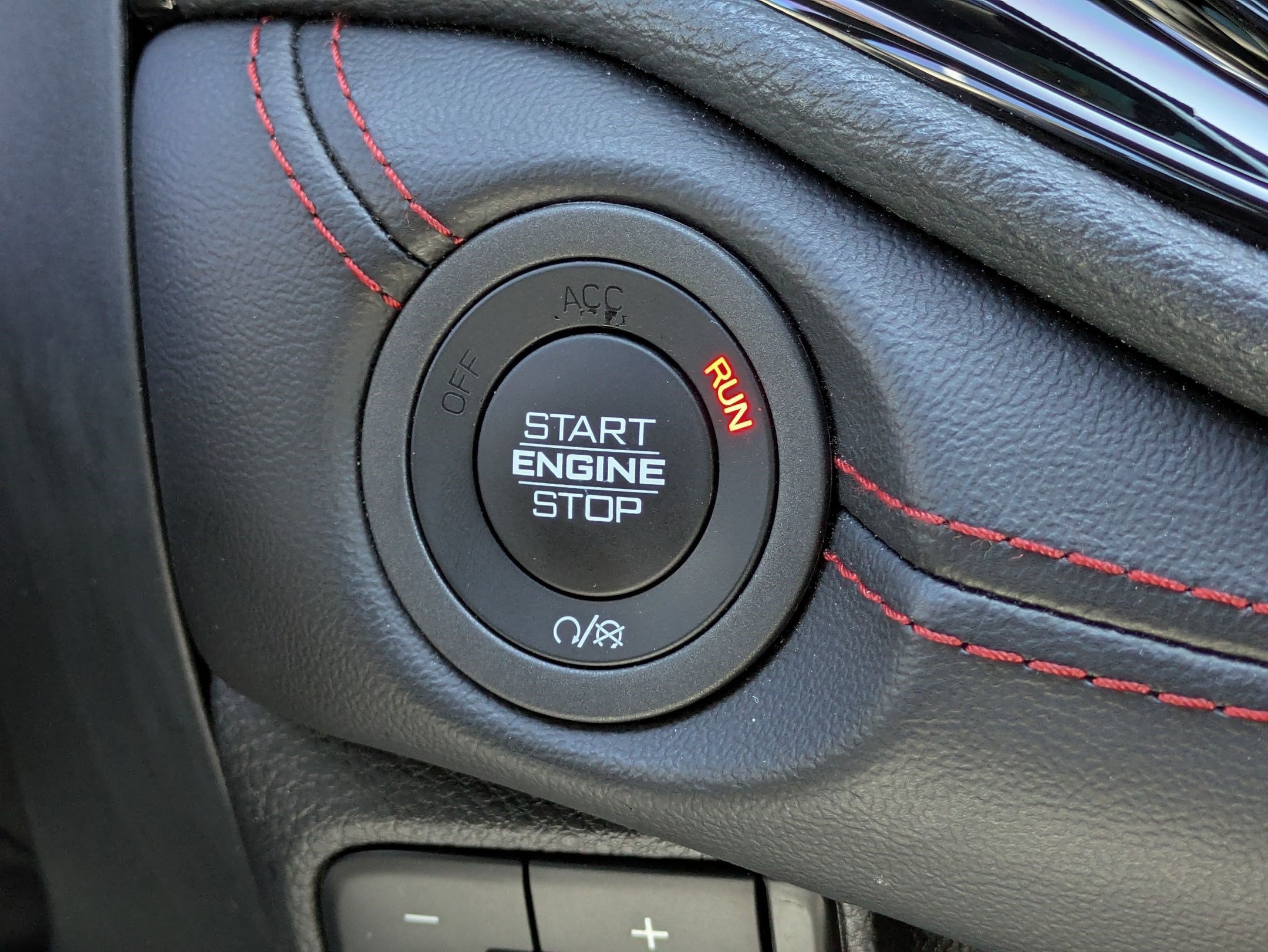 Used 2025 White Dodge R/T Plus AWD image 18