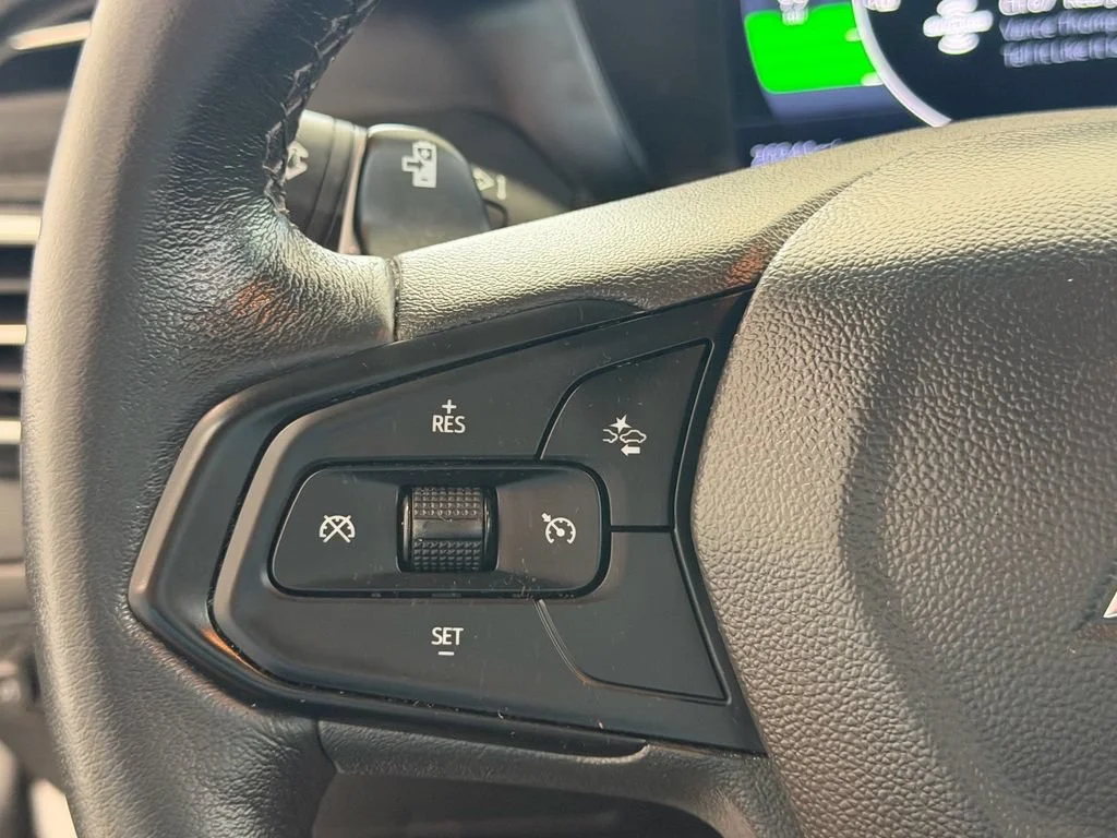 Used 2023 SUMMIT WHITE Chevrolet 2LT image 25