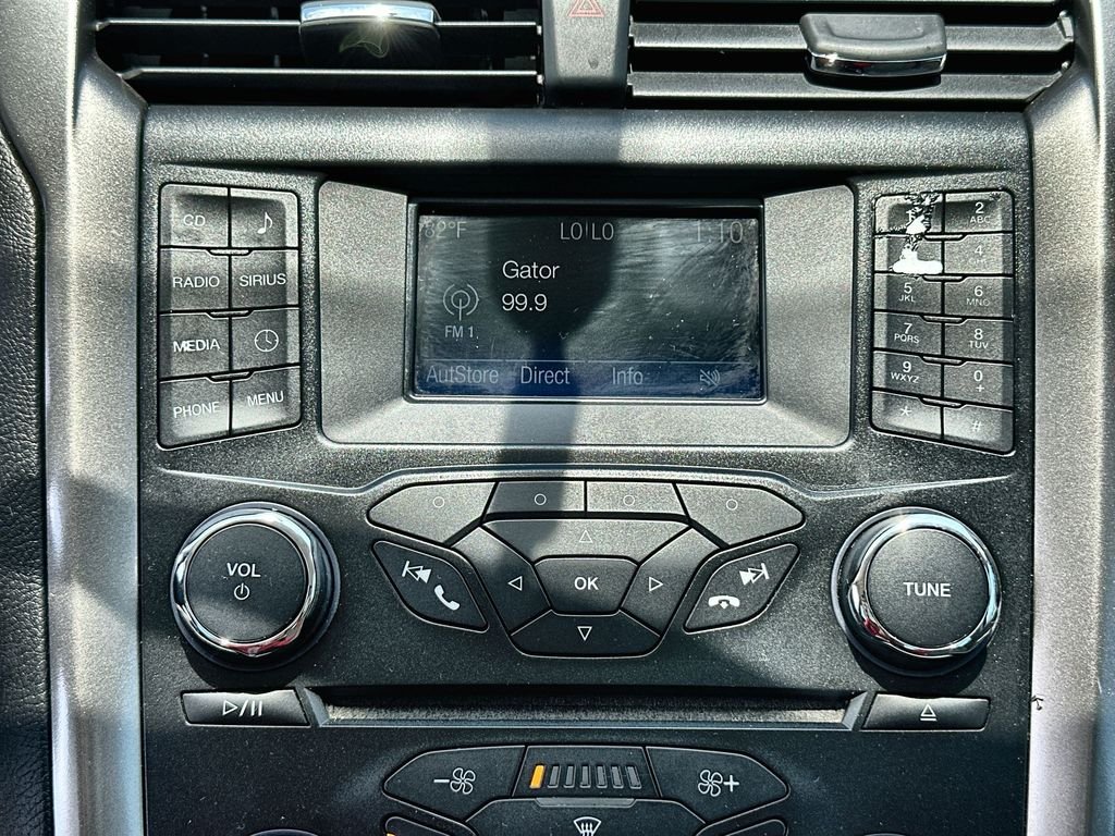 Used 2018 Silver Ford SE image 13