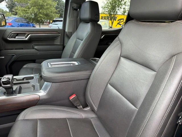 Used 2022 Onyx Black GMC SLT image 20