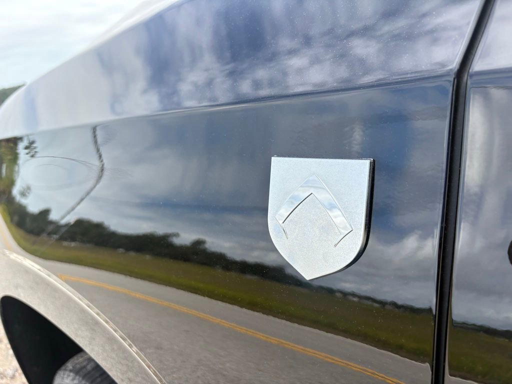 2025 Cadillac Escalade ESV Sport Platinum - Photo 11