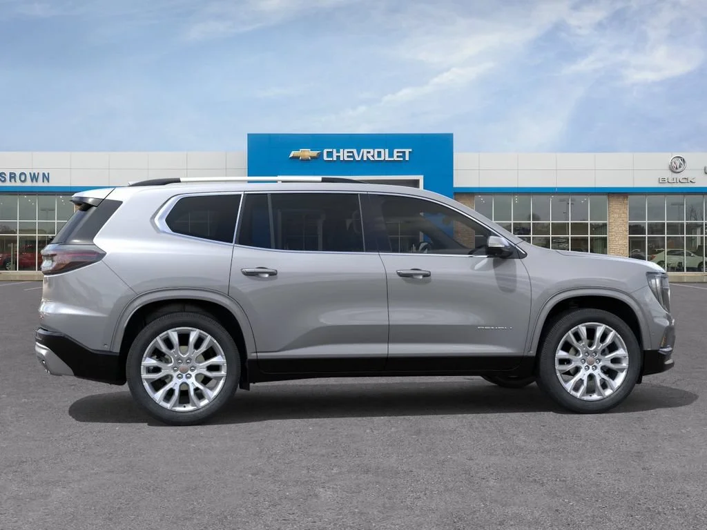 2026 GMC Acadia Denali - Photo 5