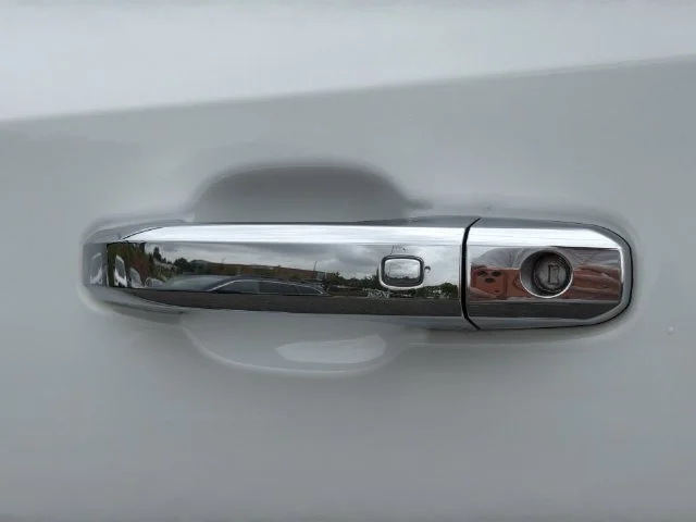 Used 2023  GMC Denali image 44