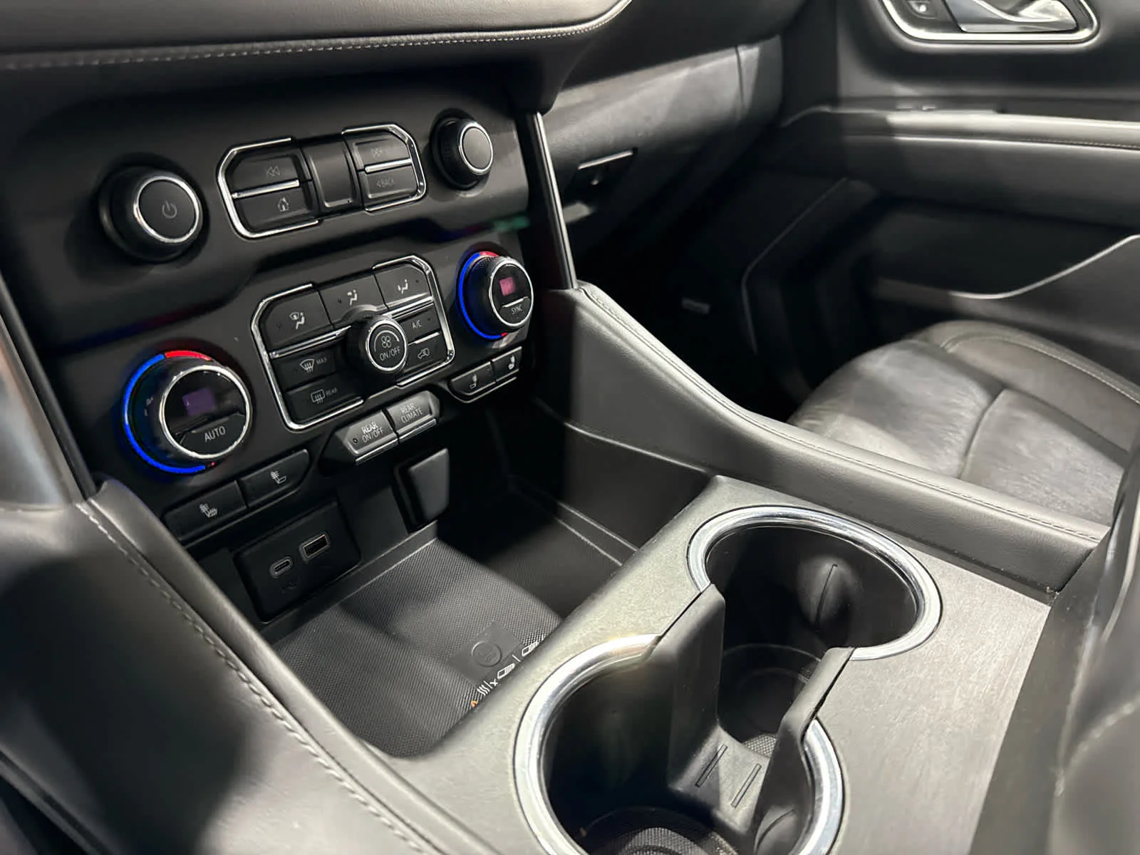 Used 2023 Black Chevrolet LT image 19
