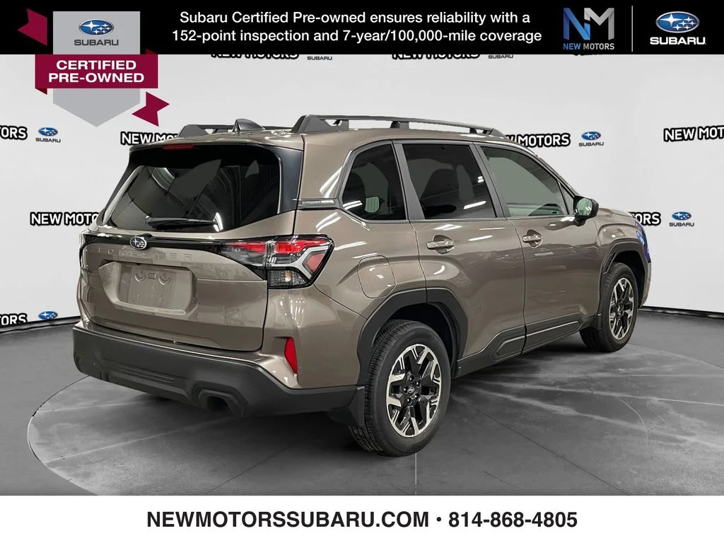 Used 2025 Bronze Subaru Premium image 5