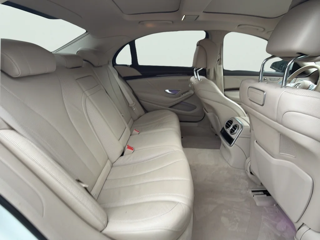 Used 2019 designo Diamond White Mercedes-Benz S 450V image 16