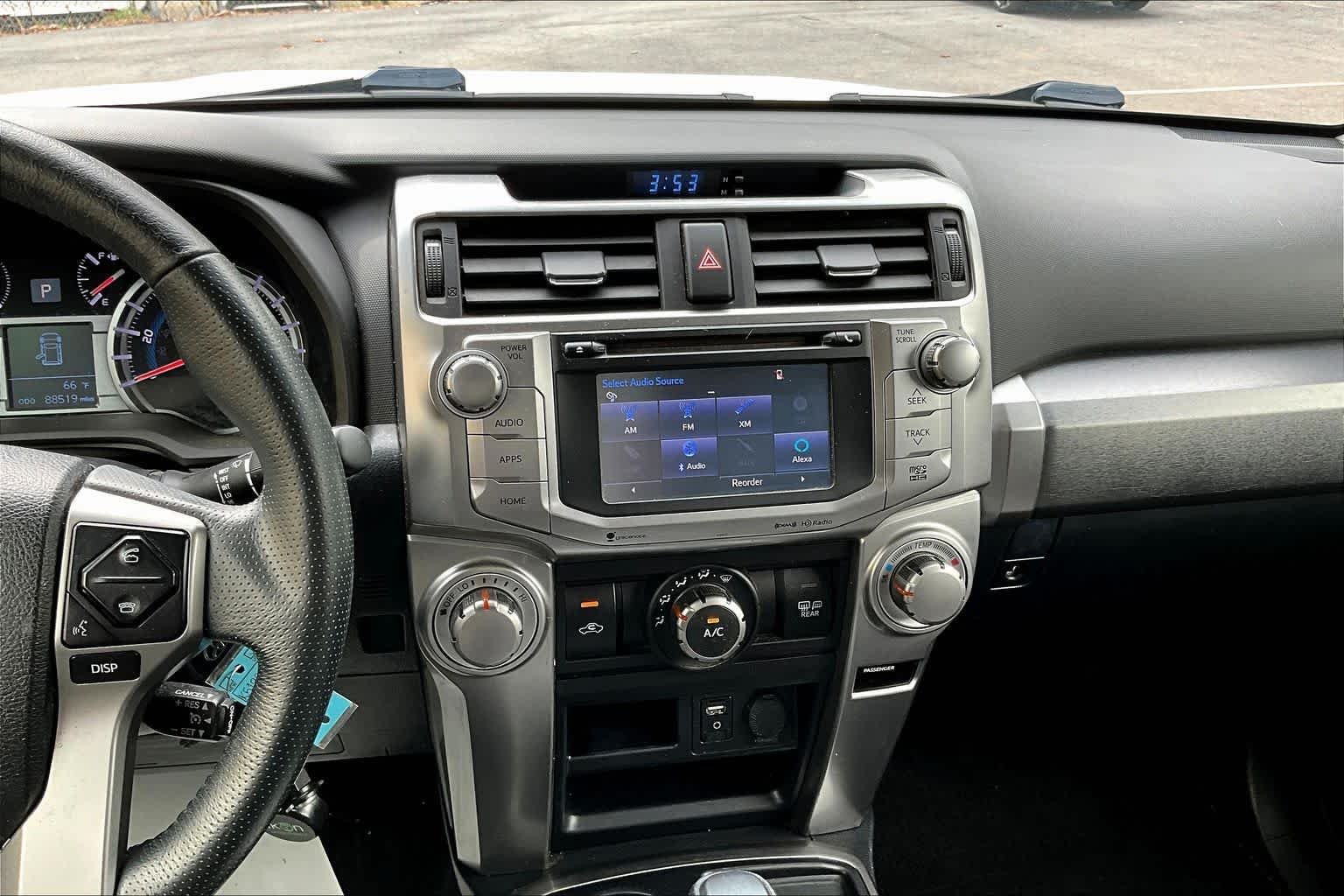 Used 2019 Super White Toyota SR5 image 7