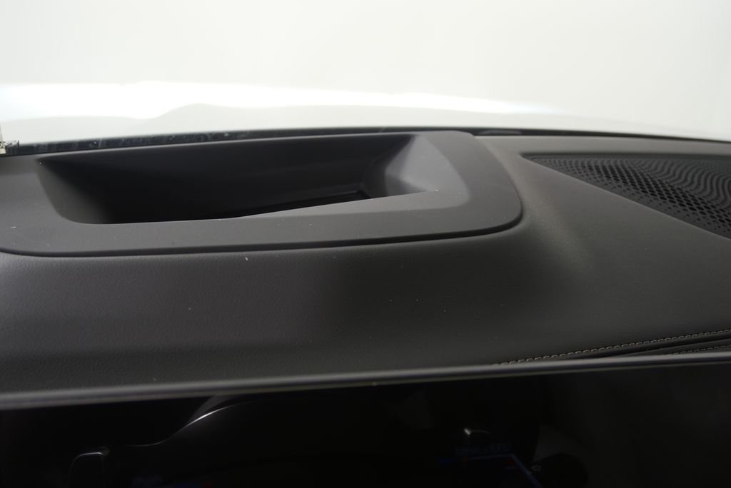 New 2026 Brooklyn Grey Metallic BMW xDrive50e image 19