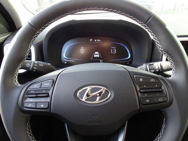 New 2026 White Hyundai SEL w/Two-Tone Roof image 17
