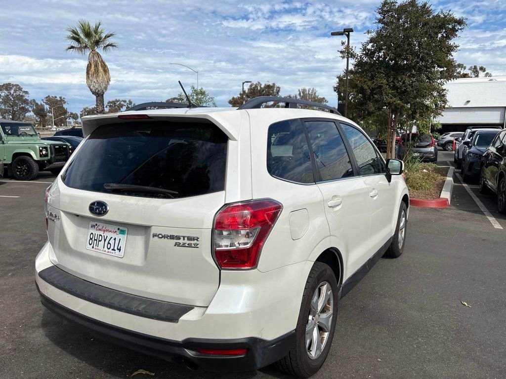 Used 2015 White Subaru 2.5i Limited image 7