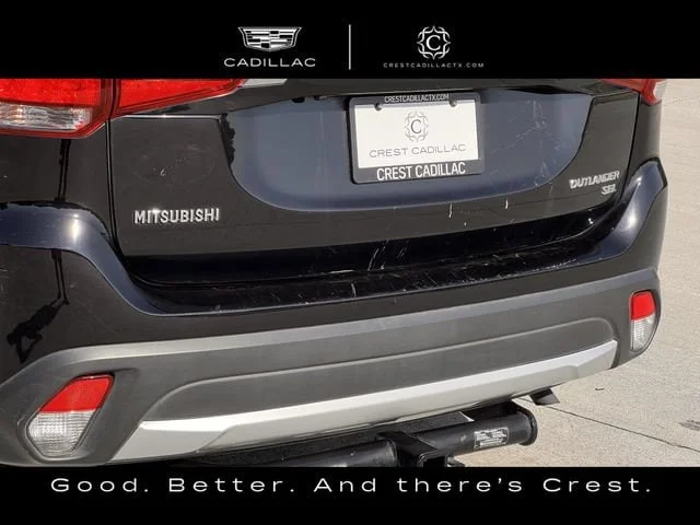Used 2018 Black Mitsubishi SEL image 5
