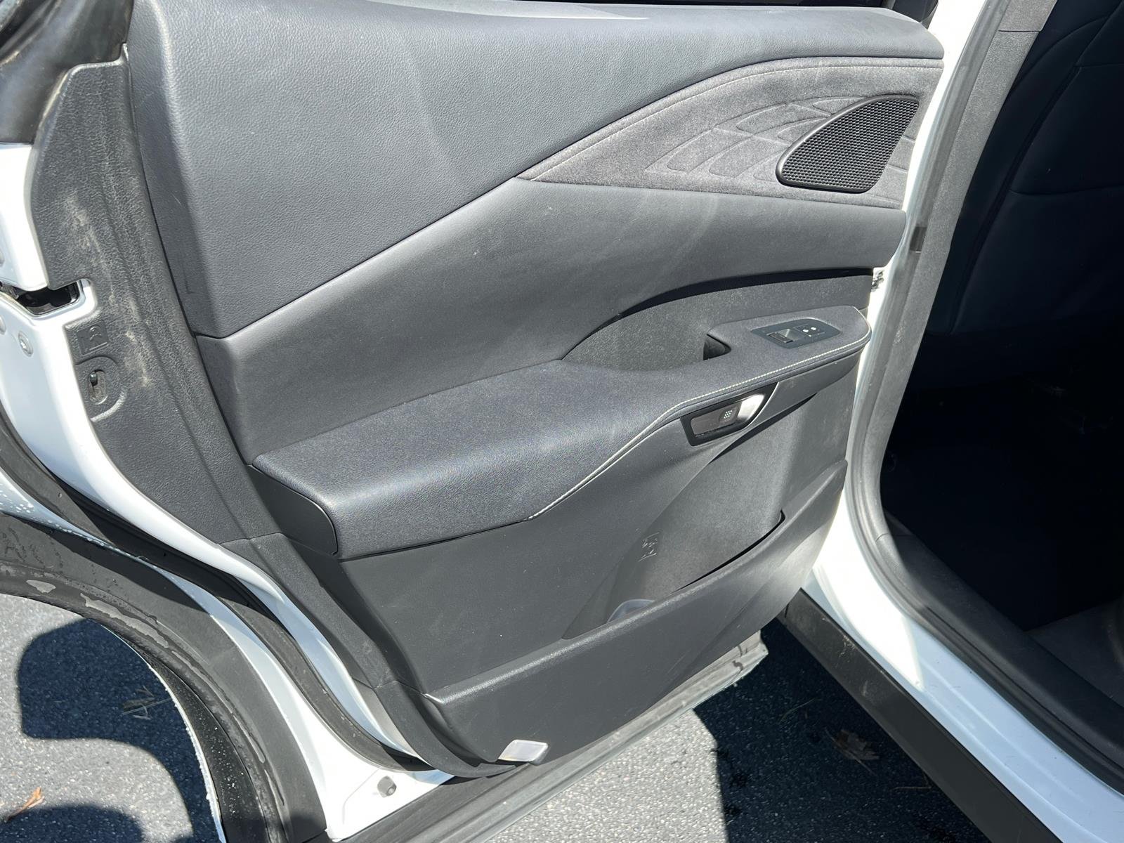 Used 2023 Ultra White Lexus 350 F SPORT Handling image 23